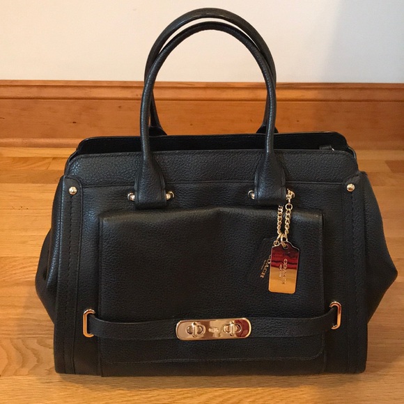 Coach Handbags - Coach Leather Bag Swagger Frame Satchel
